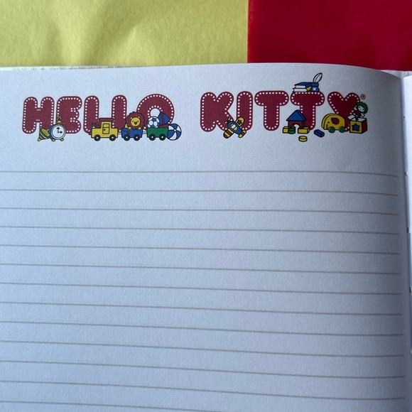 SANRIO HELLO KITTY 50TH ANNIVERSARY COSPLAY PEARLESCENT REFILLABLE JOURNAL 🐱NWT - Picture 7 of 16